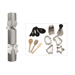 Xmas Crackers.   13" (33cm) Damask Silver (single)